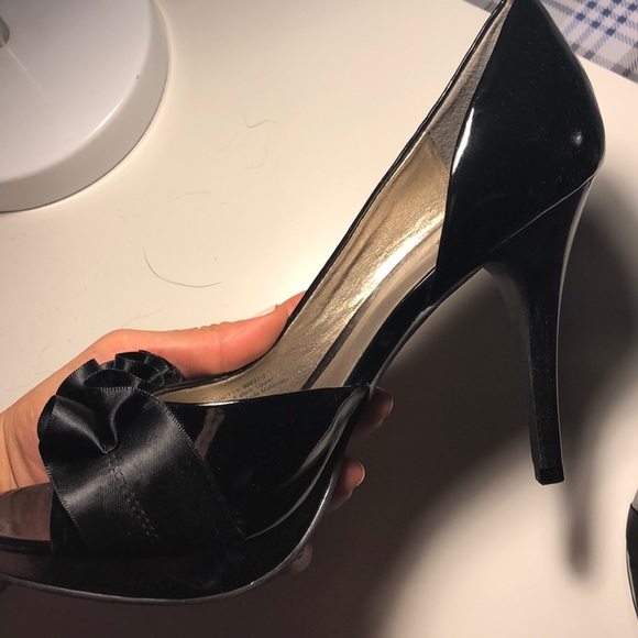 Women’s heels - Picture 3 of 3